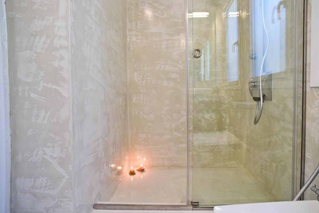 Mavres Luxury Studio room 6